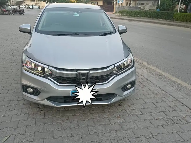 Honda Grace Hybrid 2017