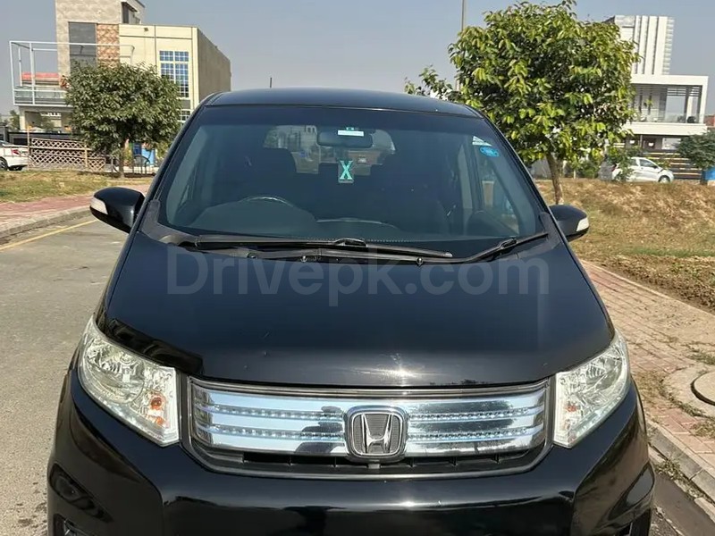 Honda Freed 2013