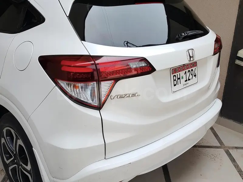 Honda Vezel 2015