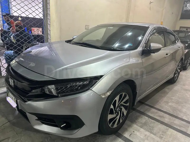 Honda Civic VTi Oriel Prosmatec 2018