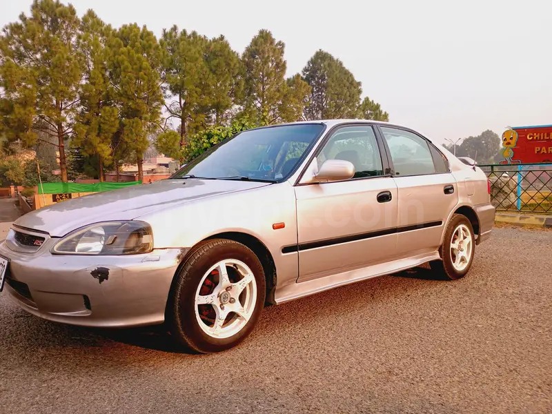 Honda Civic EXi 1999