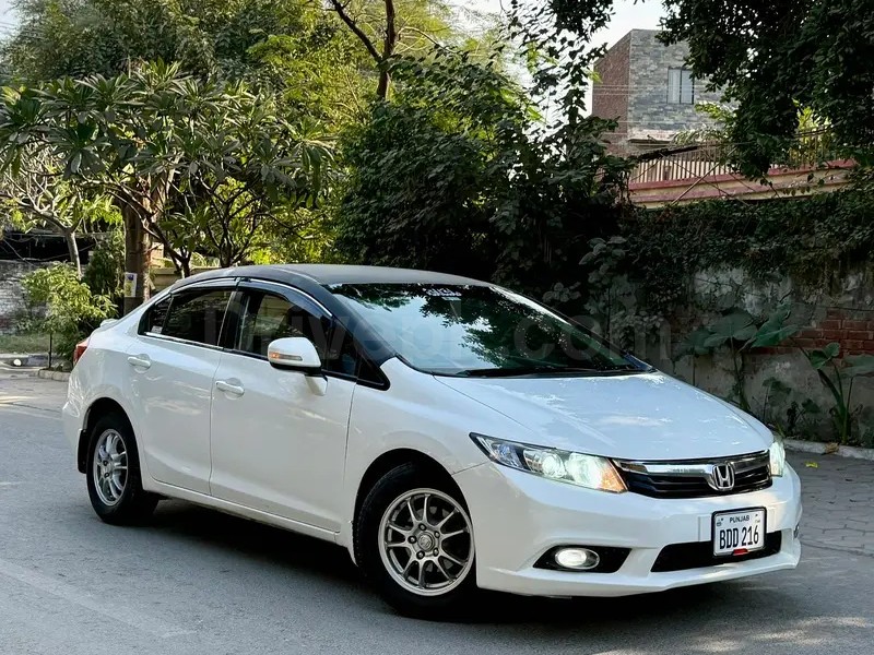 Honda Civic VTi Oriel Prosmatec 2014