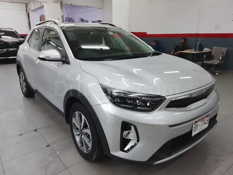 KIA STONIC 2024