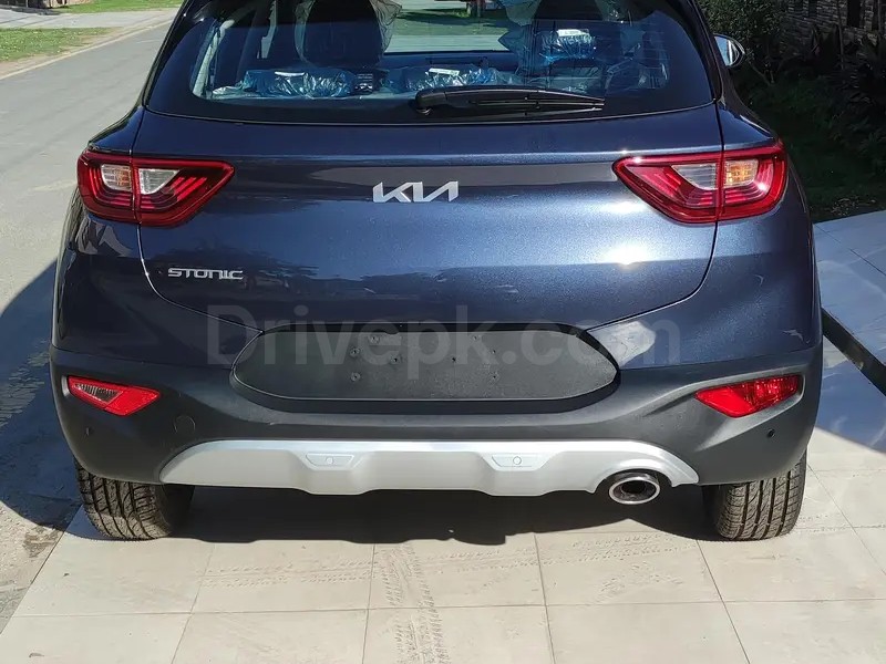 KIA STONIC 2025