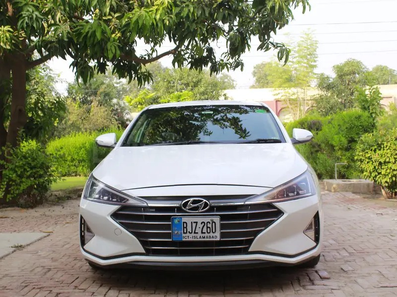 Hyundai Elantra 2021