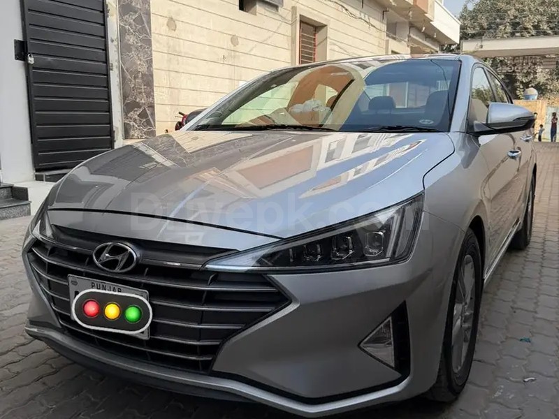 Hyundai Elantra 2021