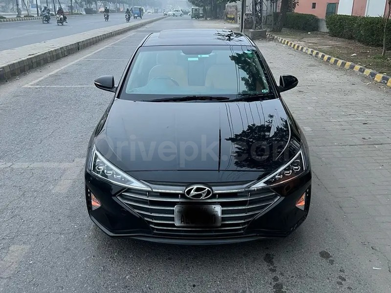 Hyundai Elantra 2021