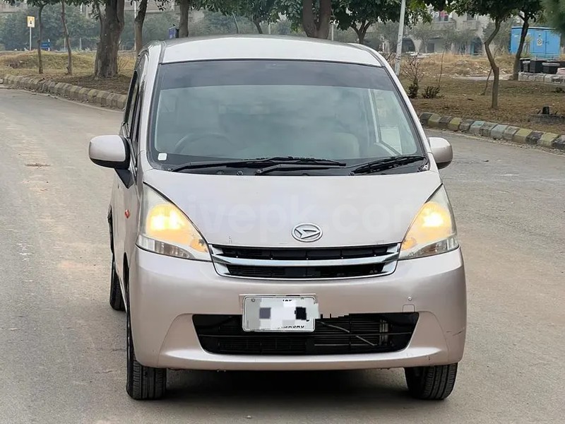 Daihatsu Move 2011