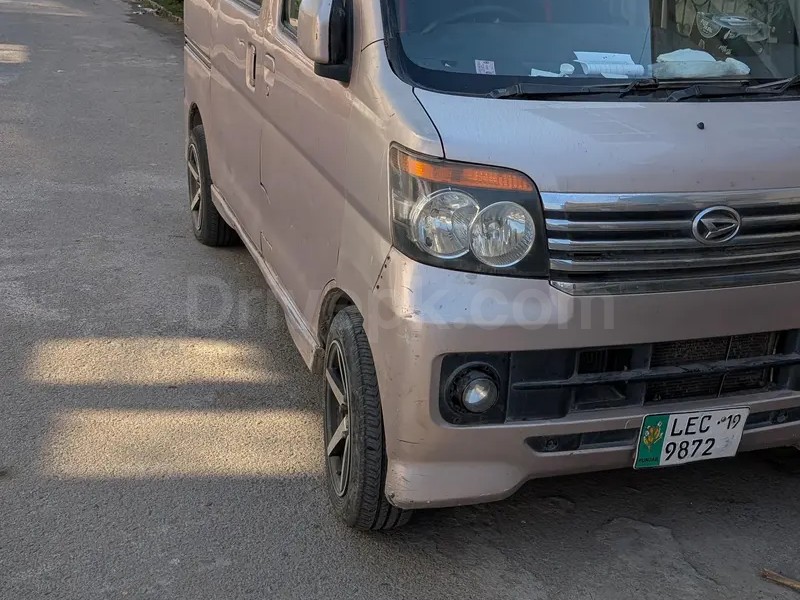 Daihatsu Atrai Wagon 2010