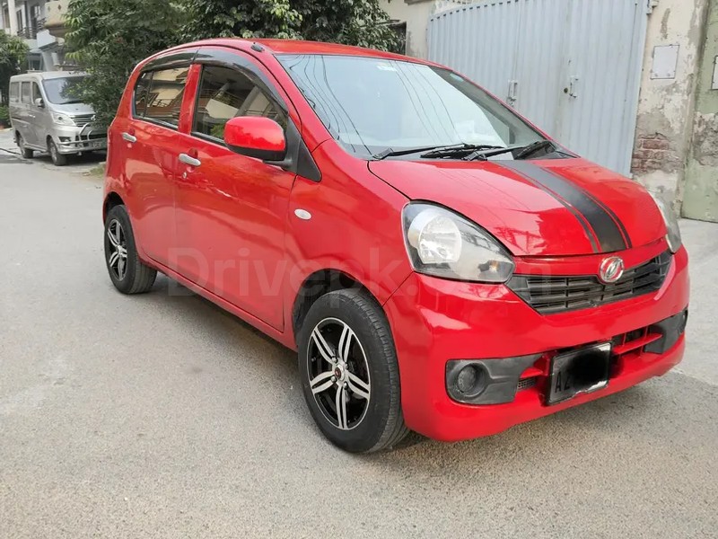 Daihatsu Mira 2014
