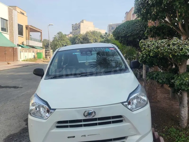 Daihatsu Mira 2019