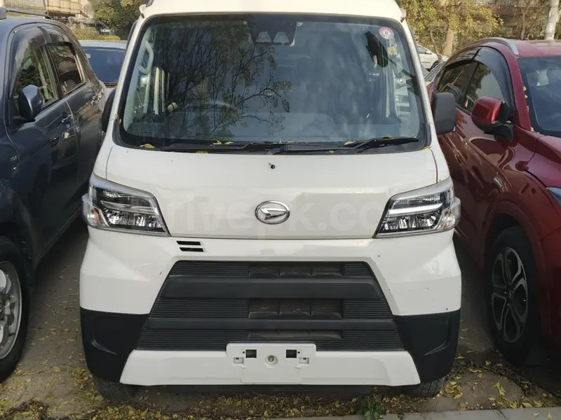 Daihatsu Hijet 2021