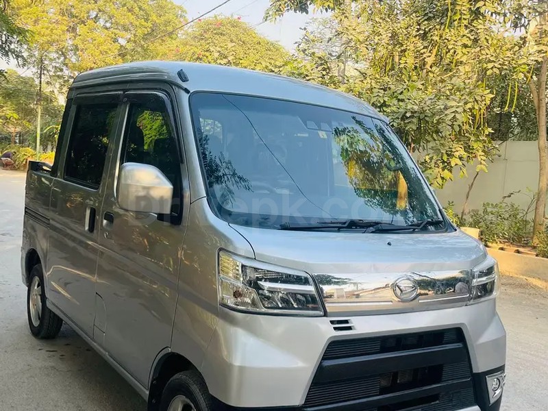 Daihatsu Hijet 2021