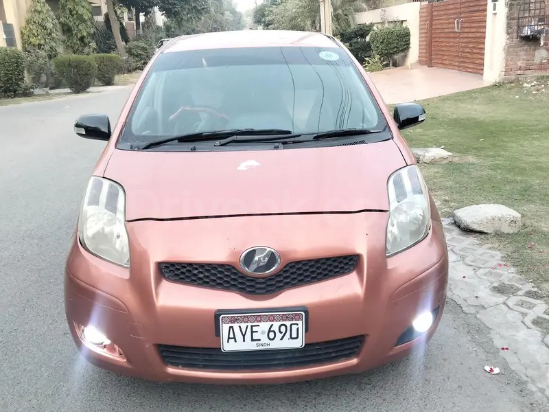 Toyota Vitz 2008
