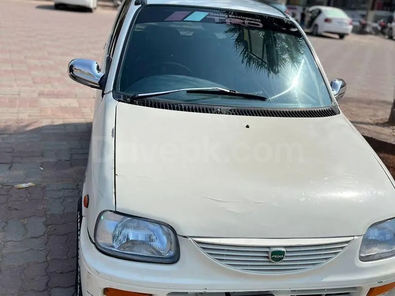 Daihatsu Cuore 2002