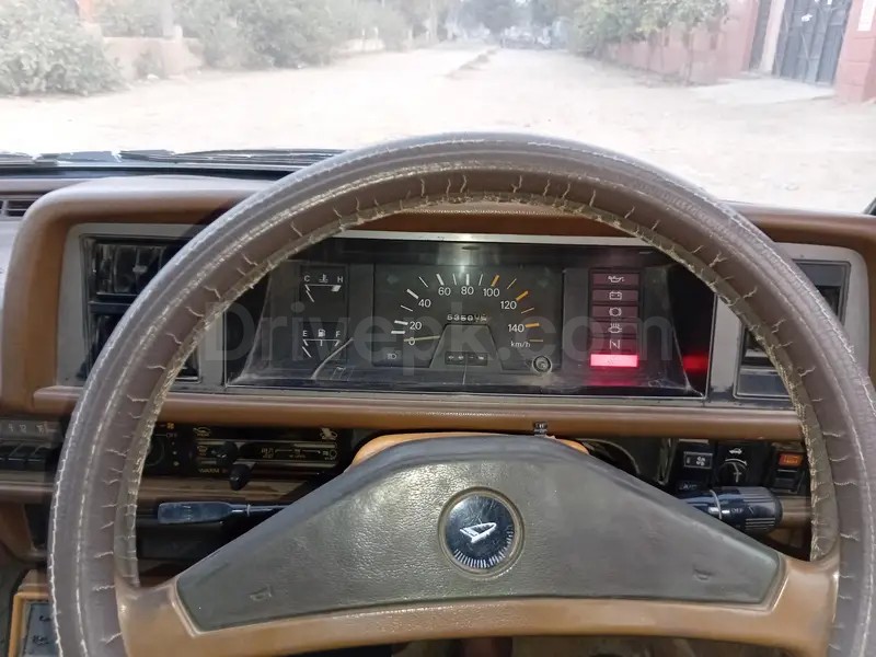 Daihatsu Charade 1982