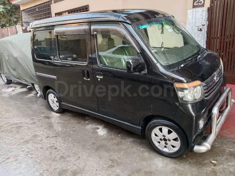 Daihatsu Atrai Wagon 2016