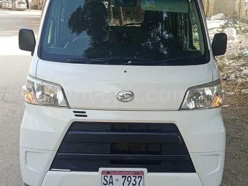 Daihatsu Hijet 2019