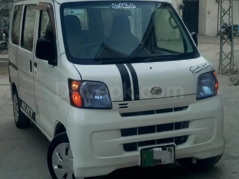 Daihatsu Hijet 2013