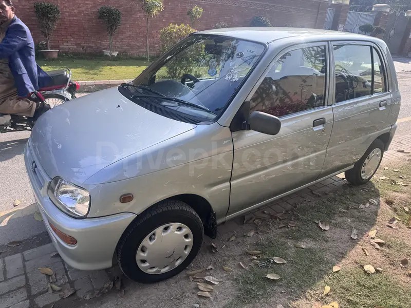 Daihatsu Cuore 2006