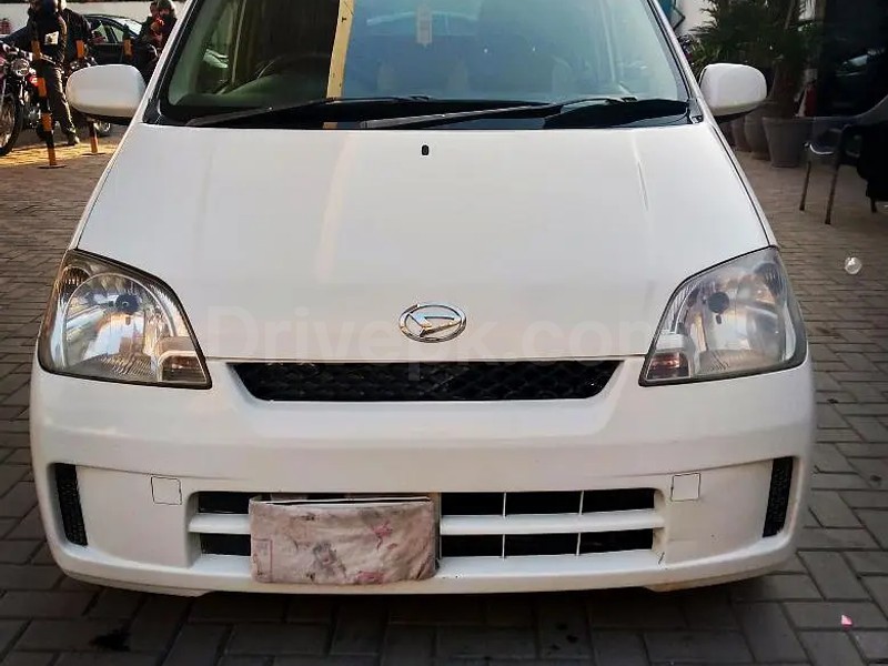 Daihatsu Mira 2006