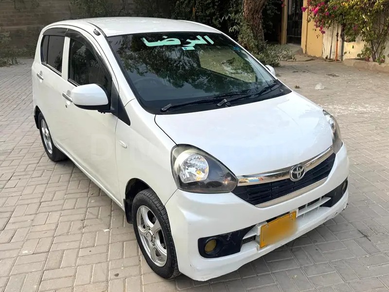Daihatsu Mira 2014