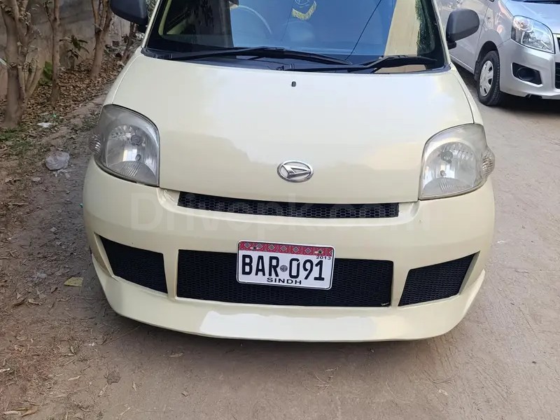 Daihatsu Esse 2013