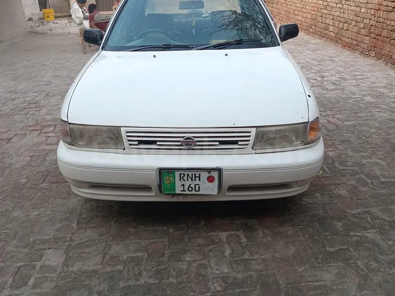 Nissan Sunny 1993