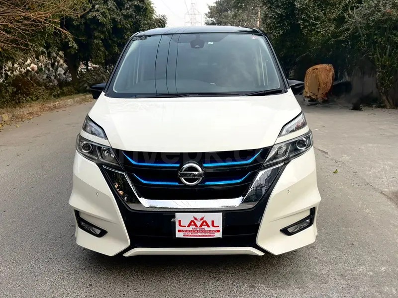 Nissan Serena 2019