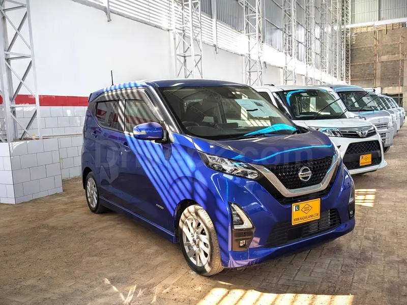 Nissan Dayz Highway Star 2022