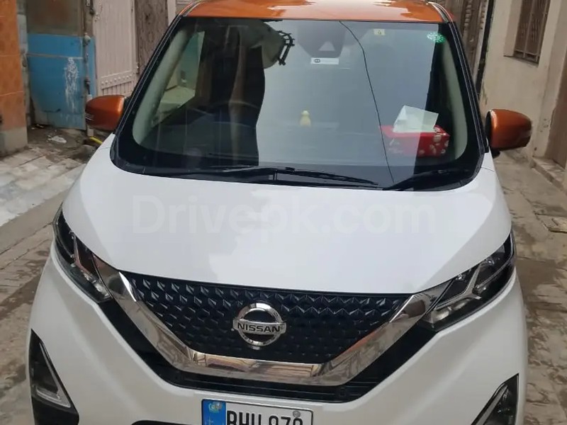 Nissan Dayz Highway Star 2022