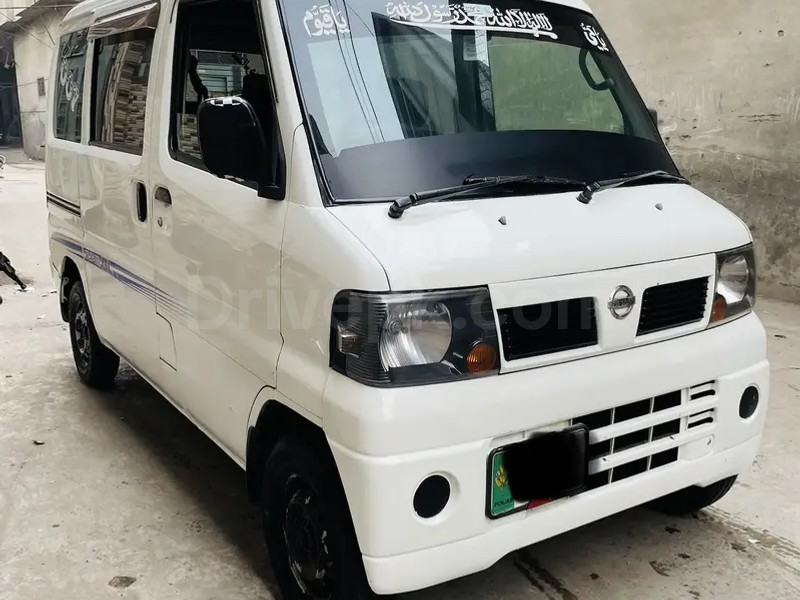 Mitsubishi Minicab Bravo 2016