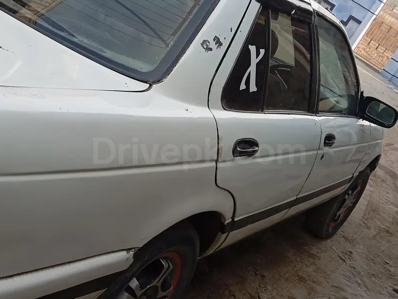 Nissan Sunny 1994