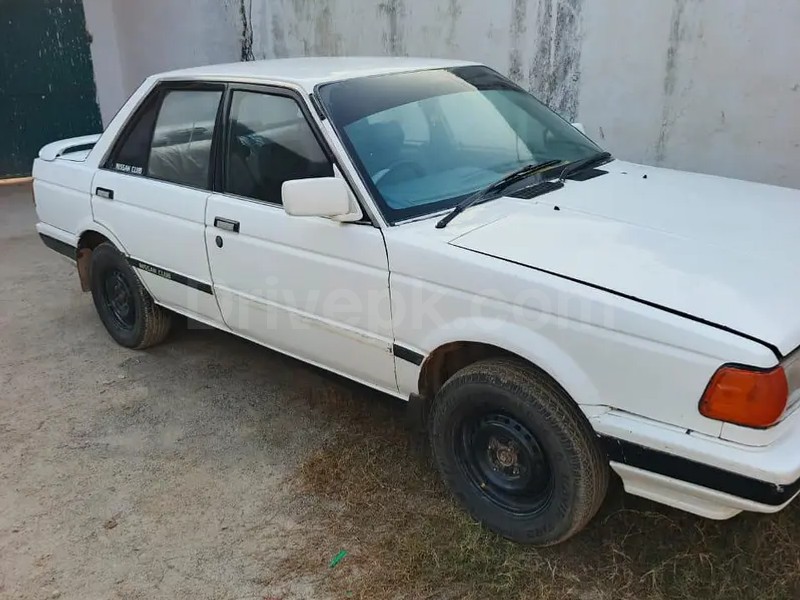 Nissan Sunny 1989