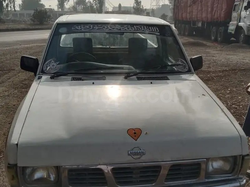 Nissan Other 1995