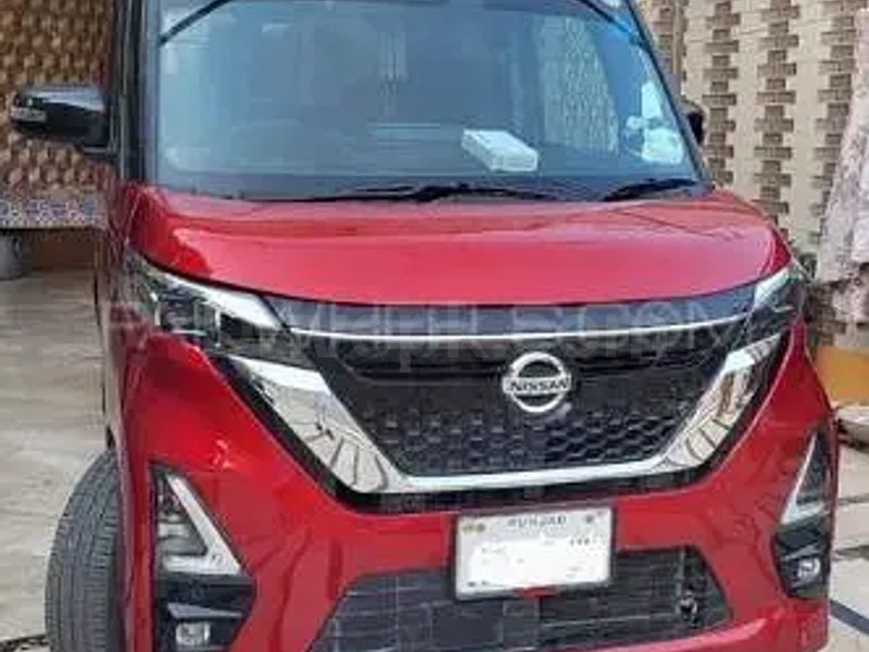 Nissan Roox 2020