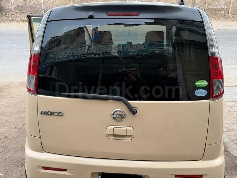Nissan Moco 2013
