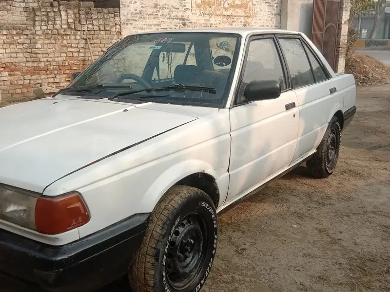 Nissan Sunny 1989