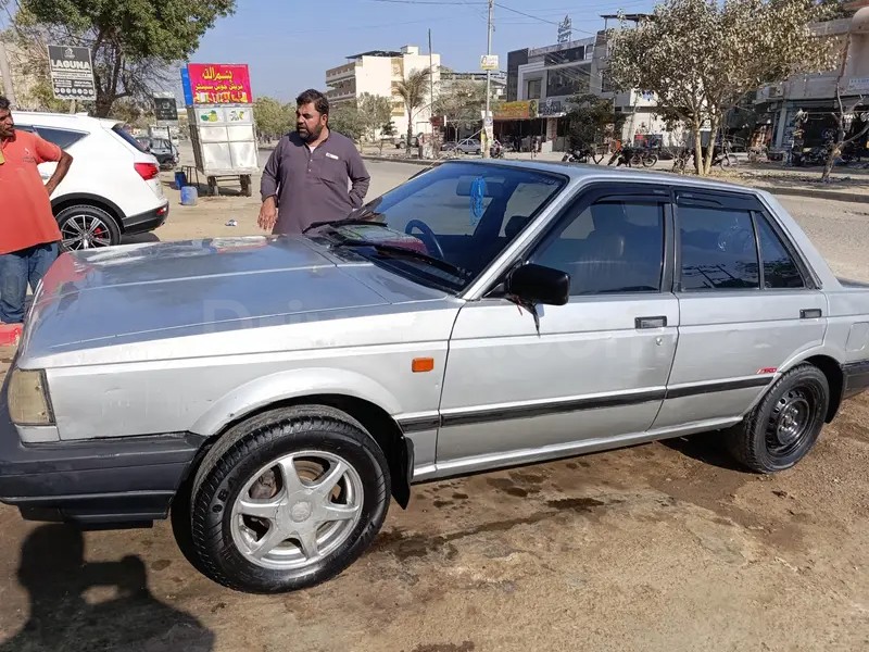 Nissan Sunny 1986