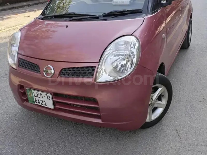 Nissan Moco 2012