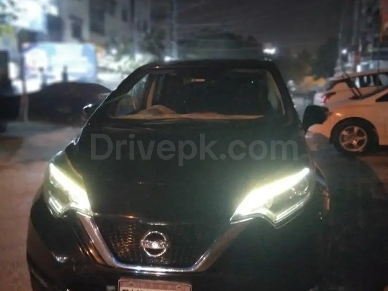 Nissan Note E Power 2016