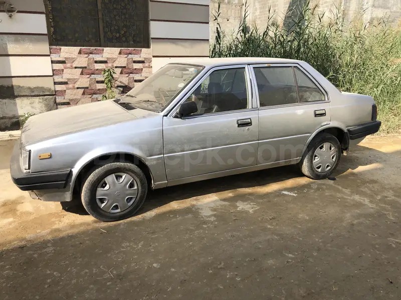Nissan Sunny 1986