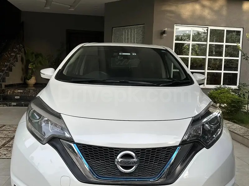 Nissan Note E Power 2018