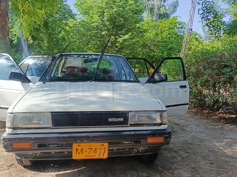 Nissan Sunny 1988