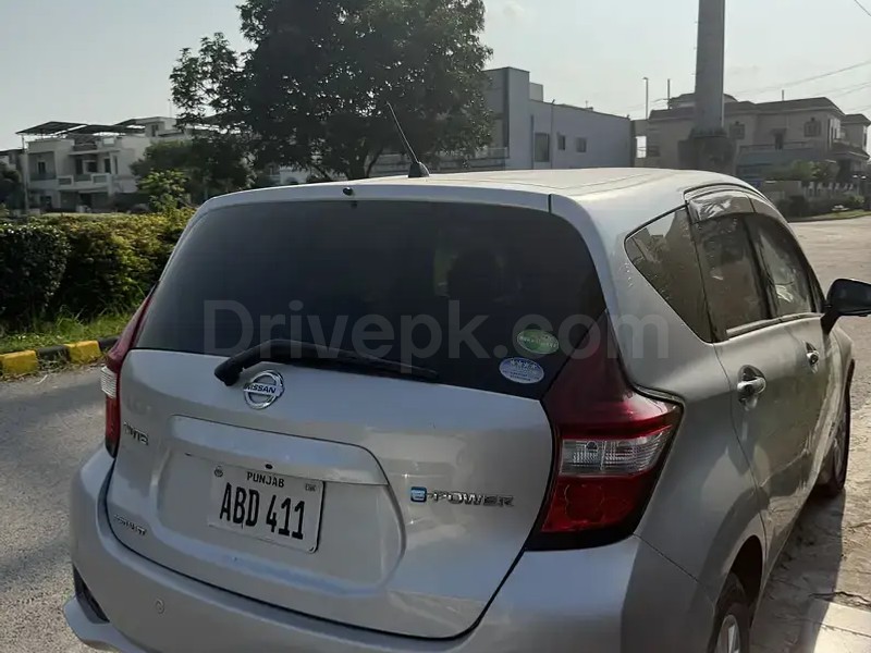 Nissan Note E Power 2018