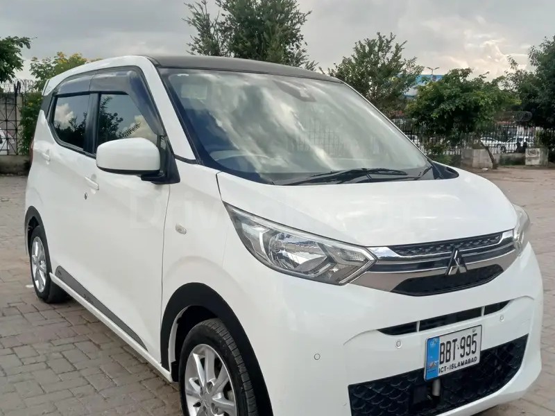 Mitsubishi Ek Wagon 2020