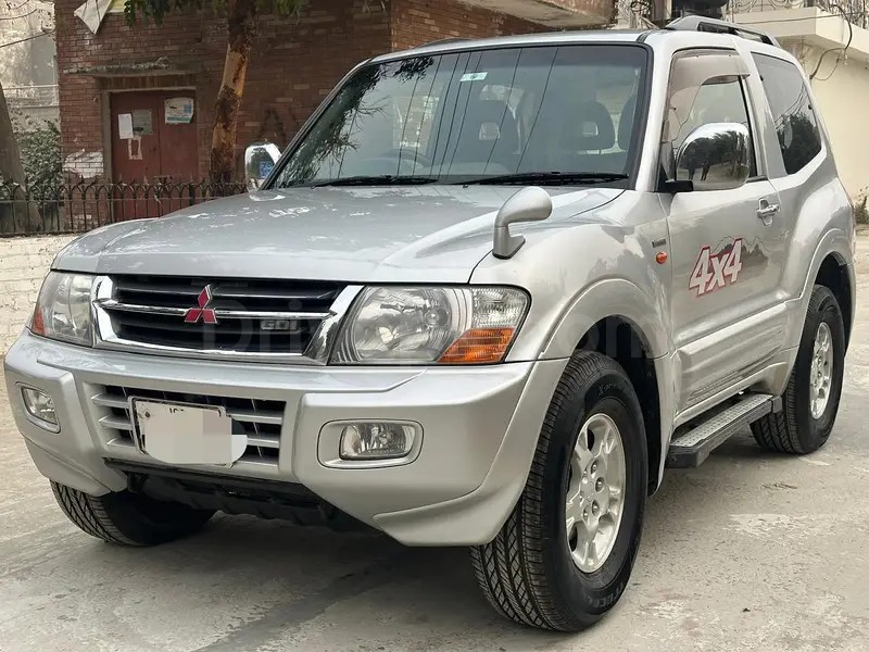 Mitsubishi Pajero 2007