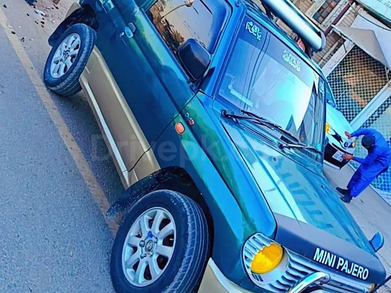 Mitsubishi Pajero Mini 2006