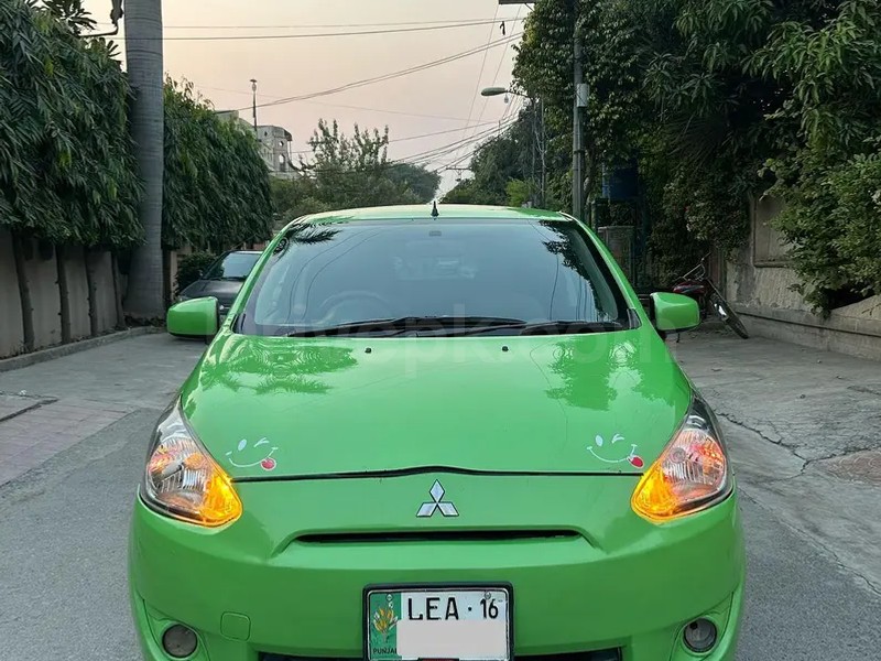 Mitsubishi Mirage 2012