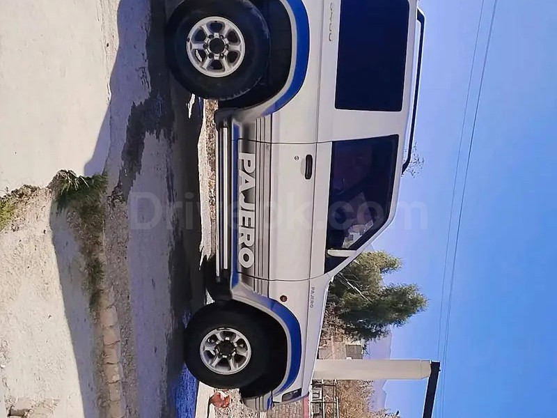 Mitsubishi Pajero 1994